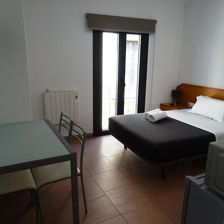 Center Plaza Figueres Apartment Ngoại thất bức ảnh