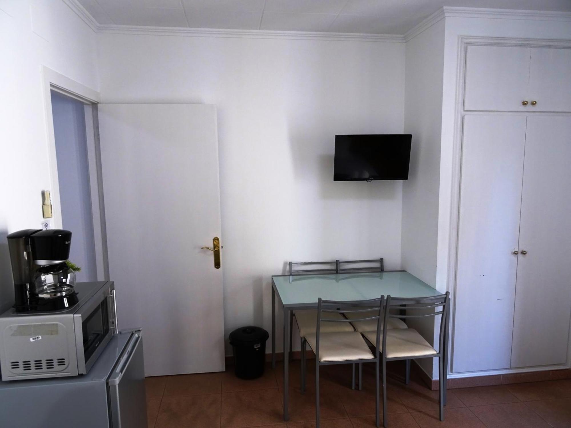 Center Plaza Figueres Apartment Ngoại thất bức ảnh