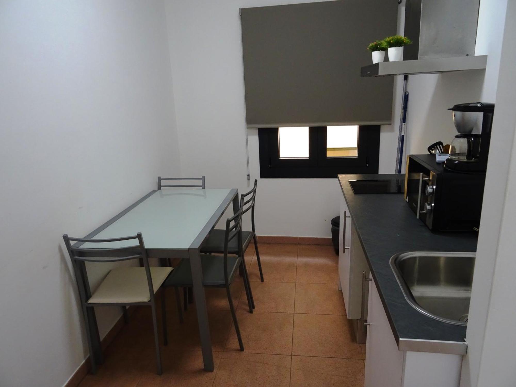 Center Plaza Figueres Apartment Ngoại thất bức ảnh