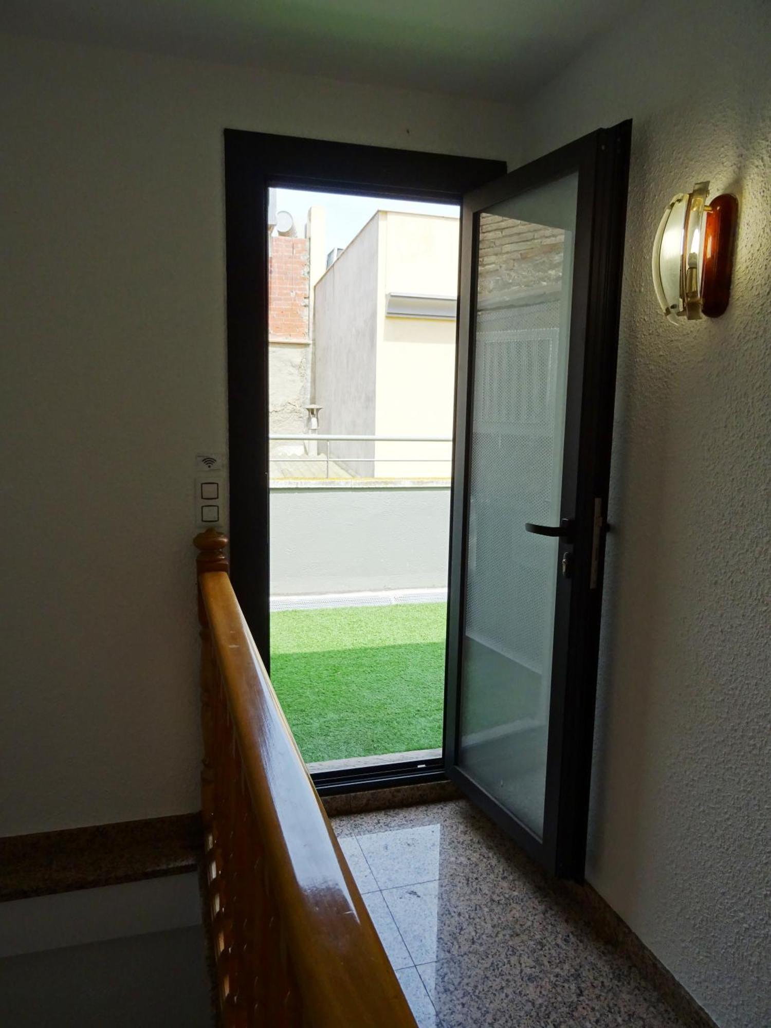 Center Plaza Figueres Apartment Ngoại thất bức ảnh