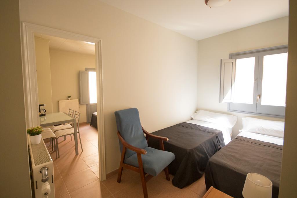Center Plaza Figueres Apartment Ngoại thất bức ảnh