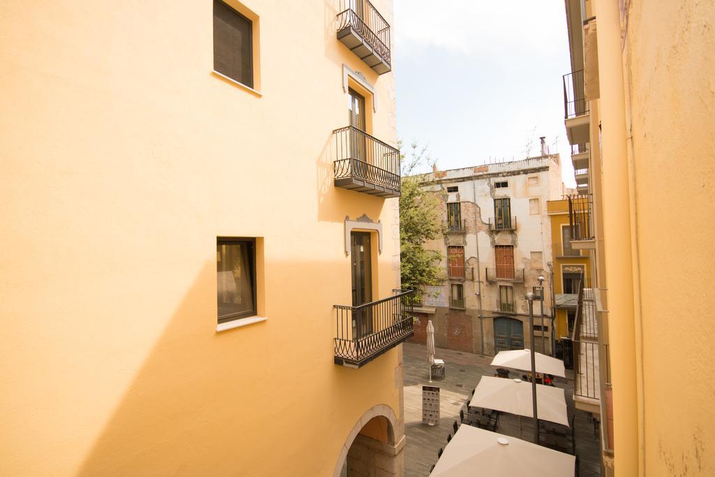 Center Plaza Figueres Apartment Ngoại thất bức ảnh
