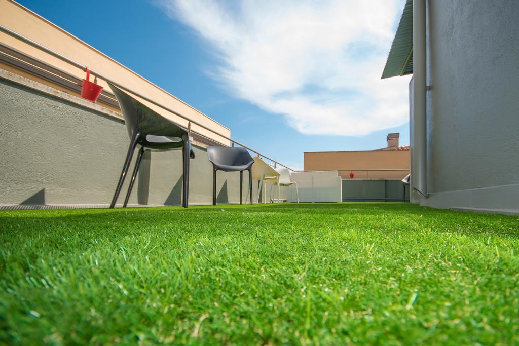 Center Plaza Figueres Apartment Ngoại thất bức ảnh
